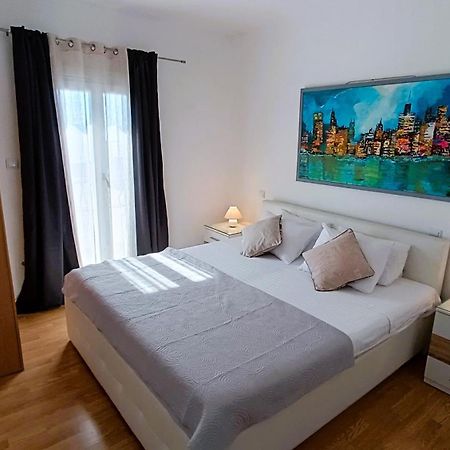 Apartments Ella Makarska Eksteriør billede
